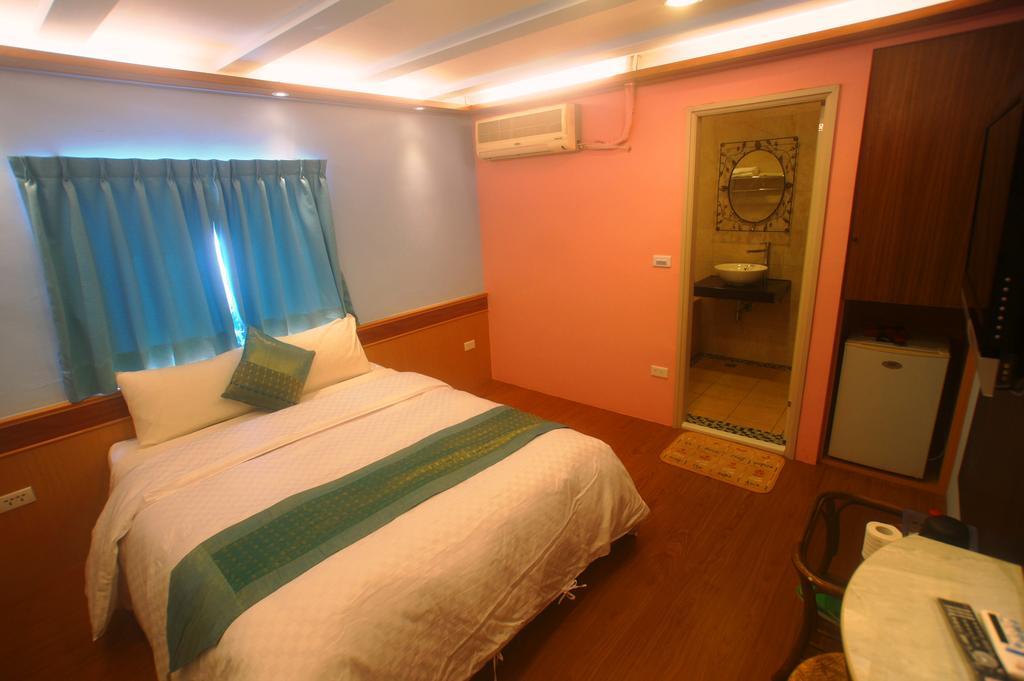 Hong Ben Hotel Kenting Esterno foto