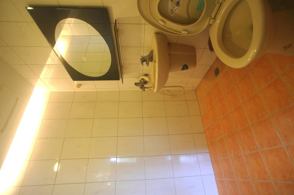 Hong Ben Hotel Kenting Esterno foto